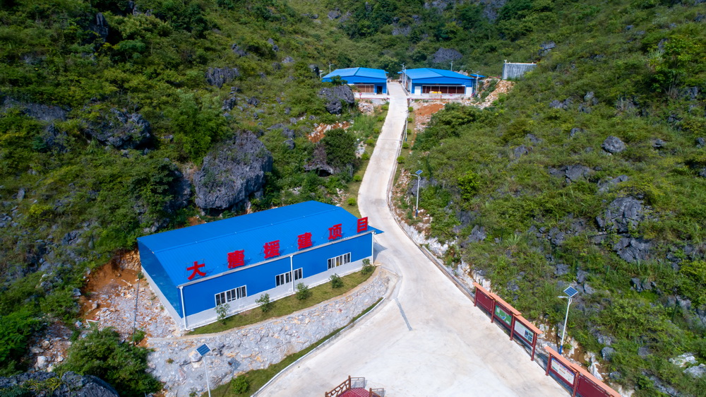 1678857319577037192.jpg 中國大唐援建的七百弄雞種雞育種場--黃嘉標(biāo)攝1.jpg