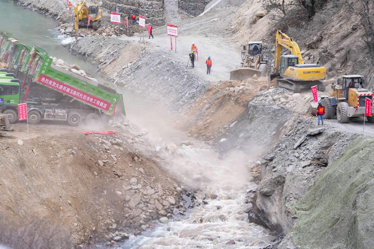 1704763458741027674.jpg 1704763458741027674.jpg