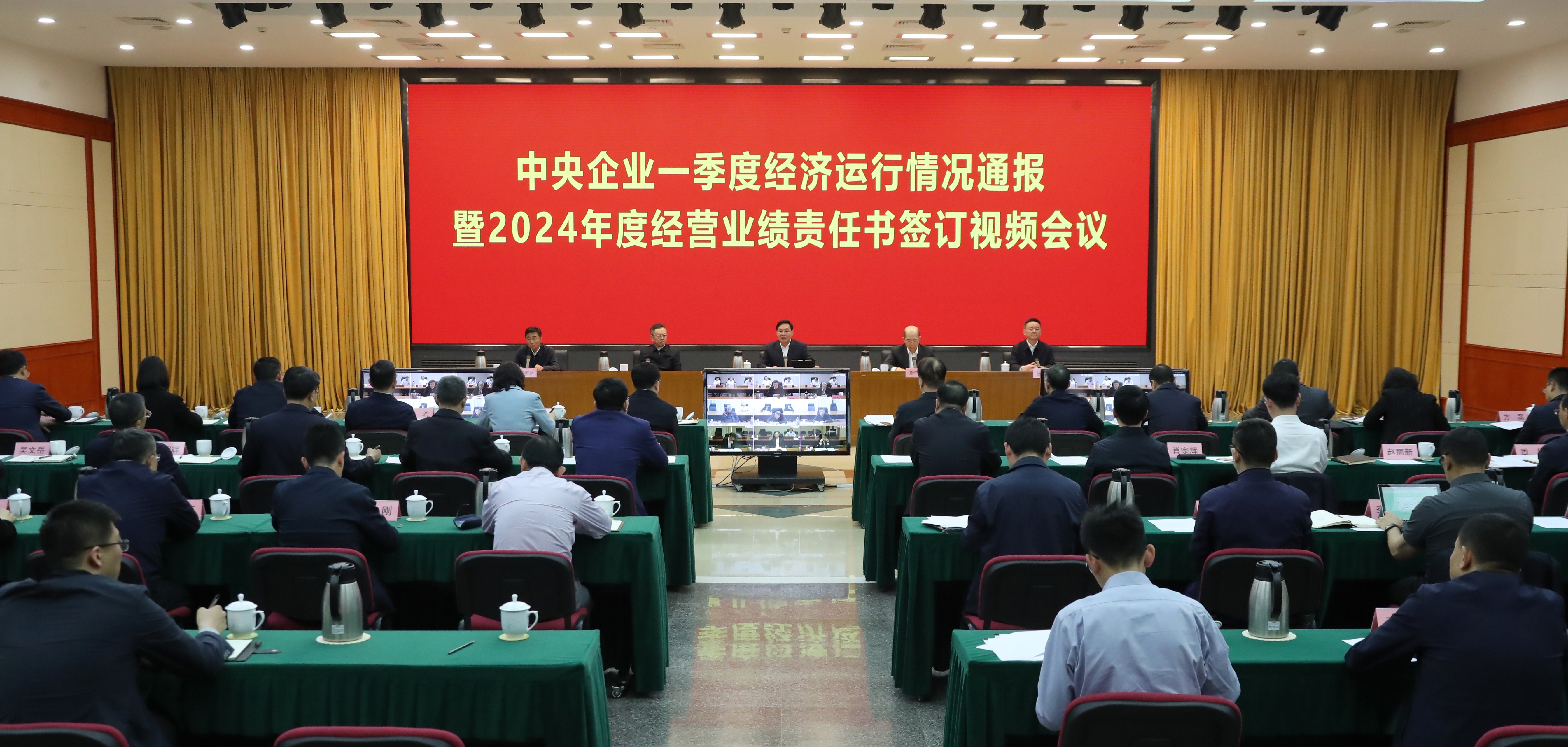 1714445524835045942.jpg 30654801.jpg