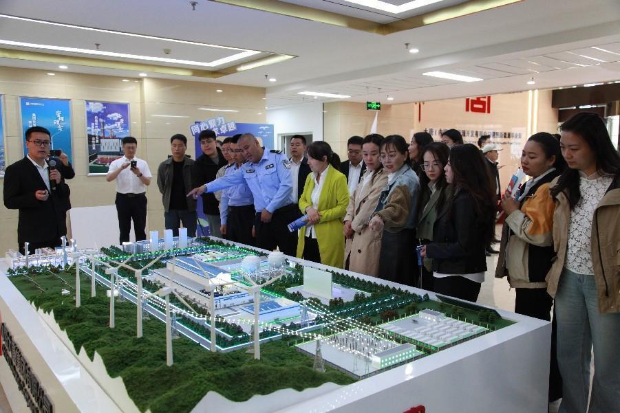 1715907340954069307.jpeg 1715907340954069307.jpeg